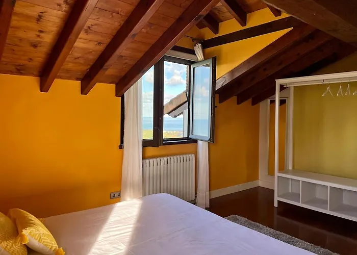 Magnifica Mirando Al Mar *